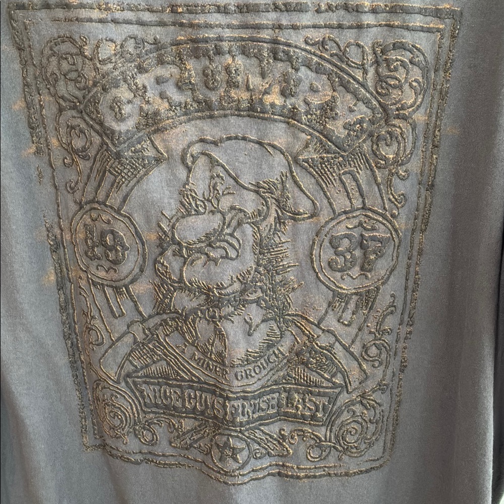 Disney Grumpy T-shirt
Size 2 XL men’s